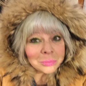 Meet your Posher, Jacqueline